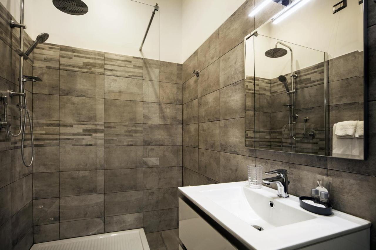 Residenza Tupini, S.Pietro Suites Roma Esterno foto