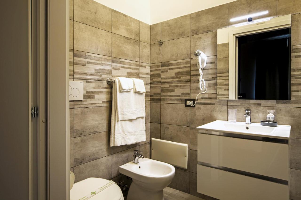 Residenza Tupini, S.Pietro Suites Roma Esterno foto